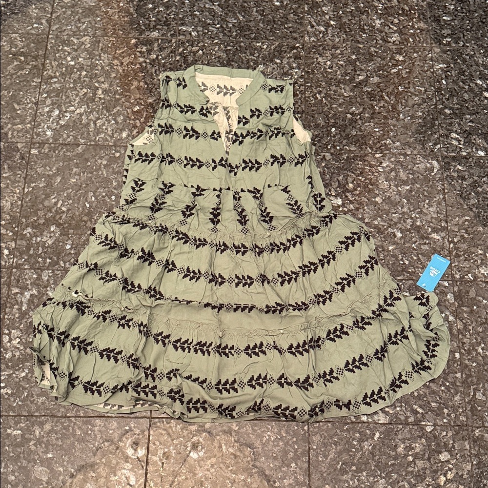 Cupshe Olive Dress with Black Geometric Pattern